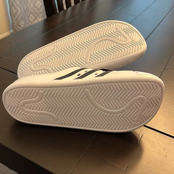 Adidas Adilette Clog Superstar sandals shoes new white black FY8970 Women’s 10 - Picture 11 of 12